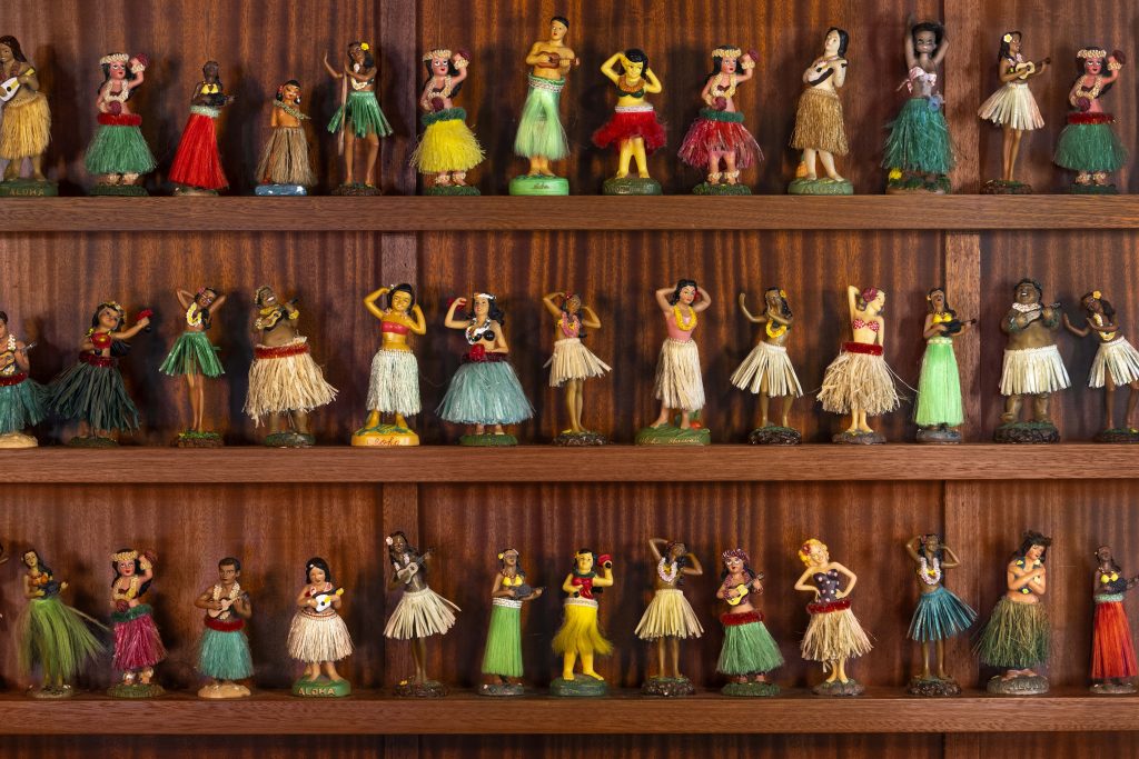 HNL8K Lylw Hula Girl Dtls_5401-min (1)